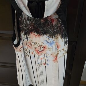 White House Black Market White Floral Lace-Trim Sleeveless Top